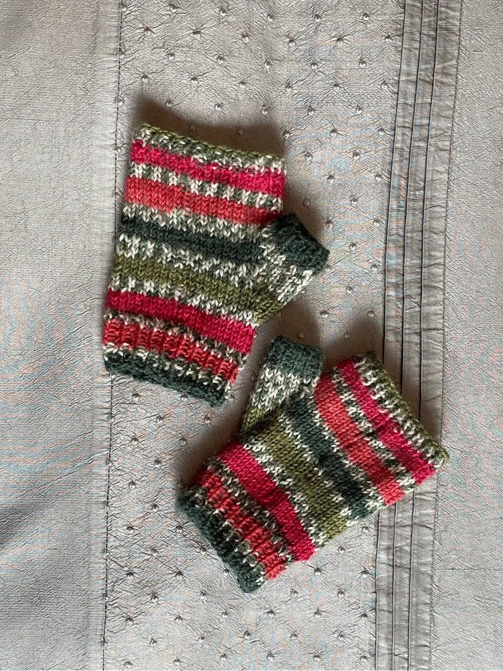 Peruvian Hand knit Wool Fingerless Gloves Green, Red & Cream Stripes